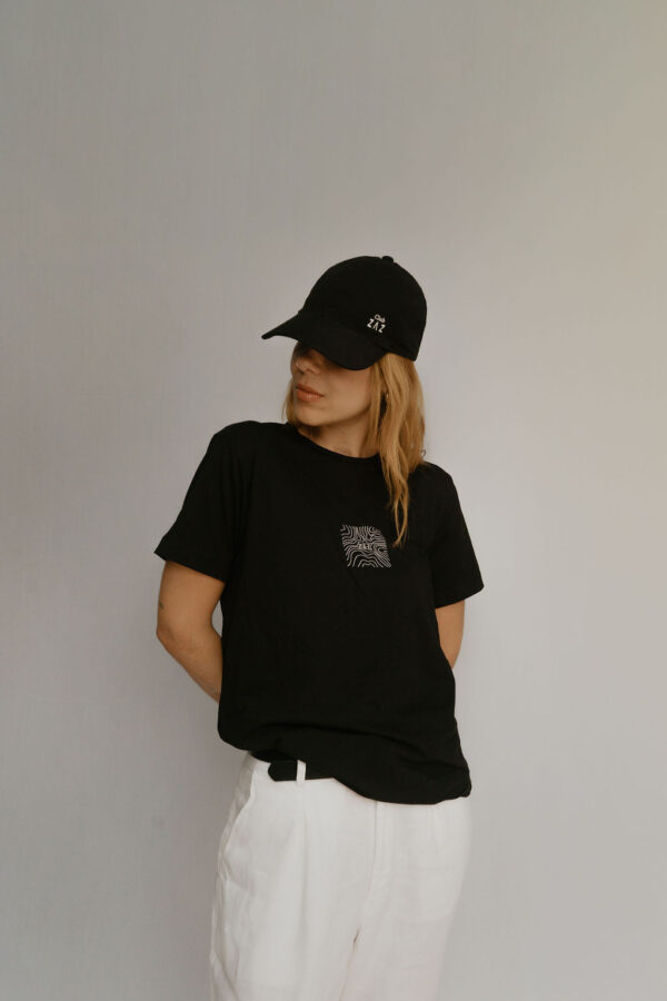 T-SHIRT SERRAS CURVA DE NÍVEL FEMININA