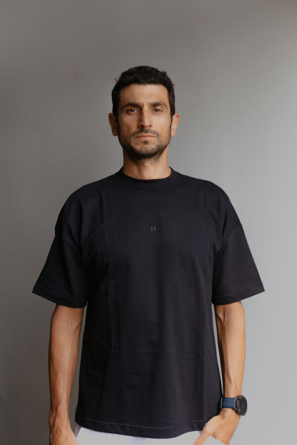 T-SHIRT OVERSIZED MASCULINA PRETA